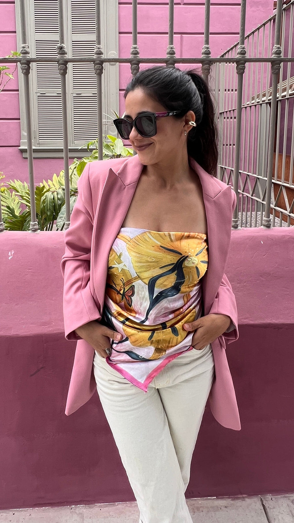 Pañuelo "Amancaes de Verano" - Satín Ilustrado 70x70cm