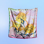 Pañuelo "Amancaes de Verano" - Satín Ilustrado 70x70cm